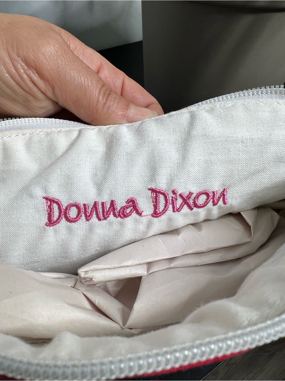 NWOT Donna Dixon Nautical Cosmetics Bag - Picture 4 of 10